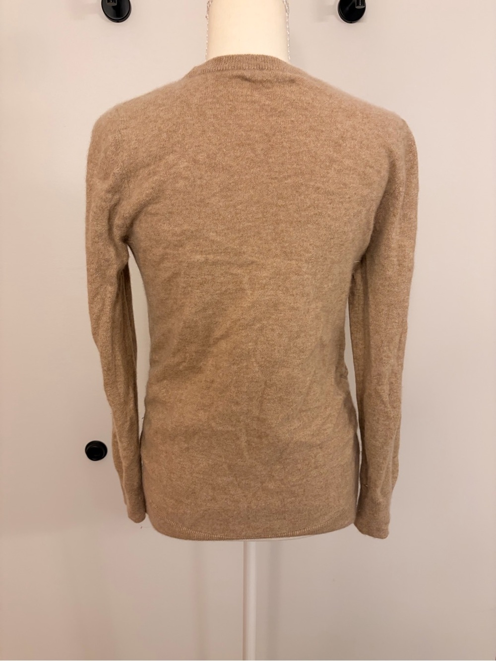 Quince Women's Oatmeal Heather Cashmere Crewneck Maternity Sweater, Medium - Picture 3 of 4